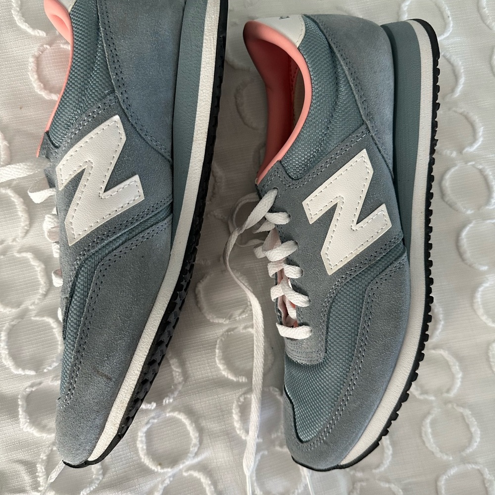 New balance sneakers